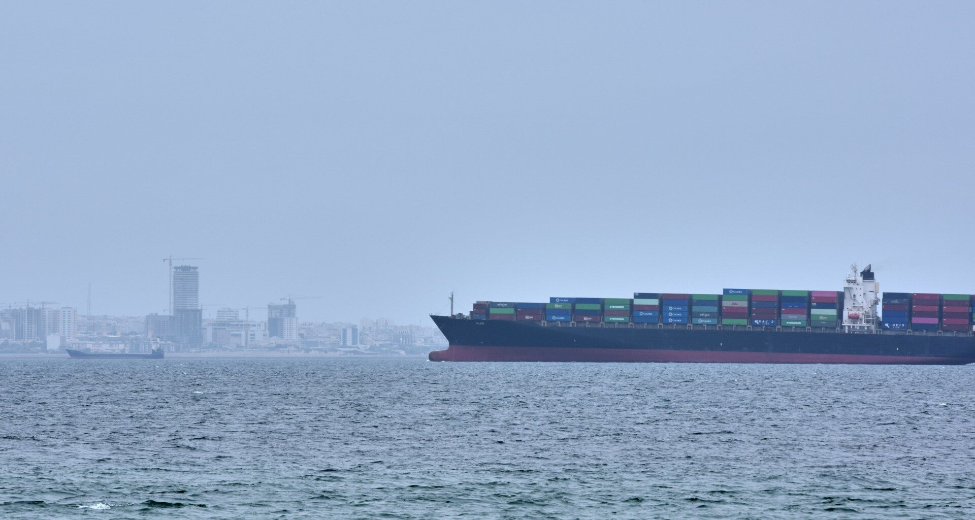 Bulk carrier attacked by multiple small craft off Iran, UKMTO says | US-Israel war on Iran News
