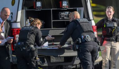 US Secret Service shoots gunman near White House | Donald Trump News