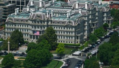 Trump wants to repaint a historic landmark. Preservationists say it will destroy it