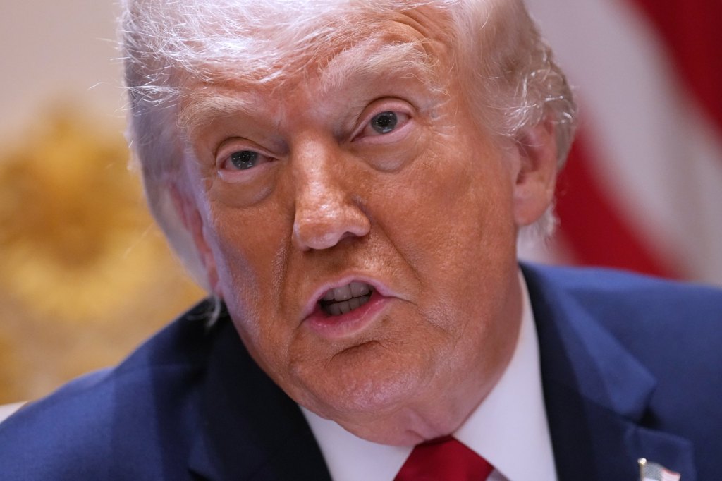 Lucas: Trump must end the Iran war soon through diplomatic or military means