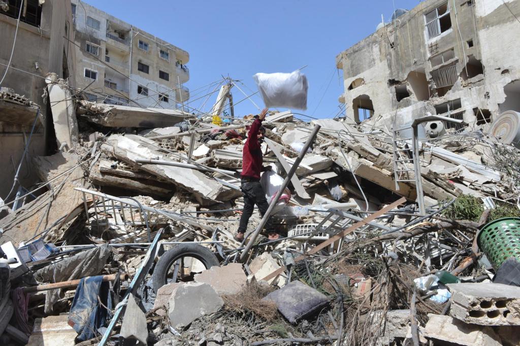 Lebanon death toll reaches 3,000 in fighting between Israel, Hezbollah