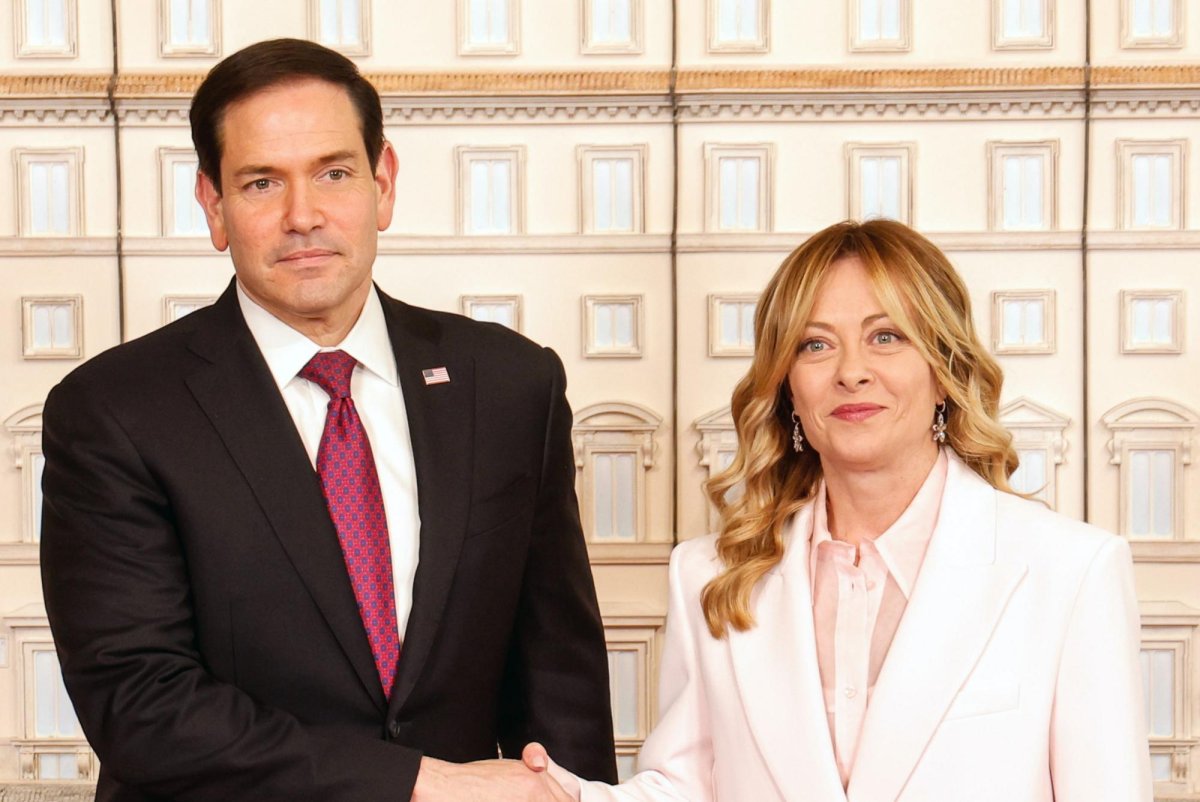 After Italy visit, Rubio says he can't stop Trump's jabs at pope