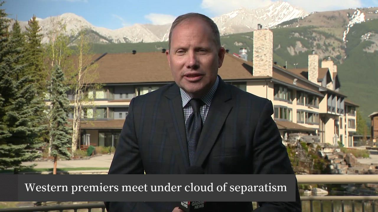 Click to play video: 'Western premiers meeting marked by unity push amid clash over Alberta referendum'