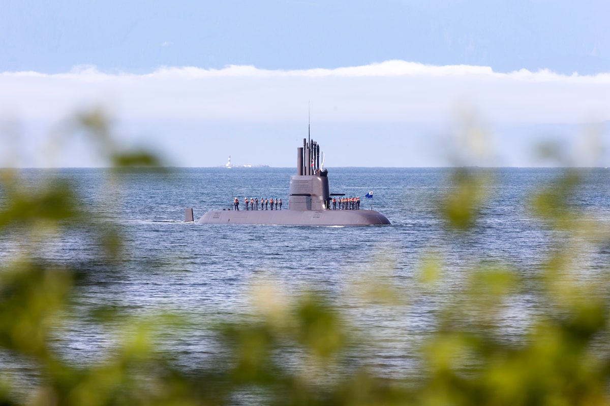 Korean submarine docks in B.C. for joint military exercise as historic procurement decision nears