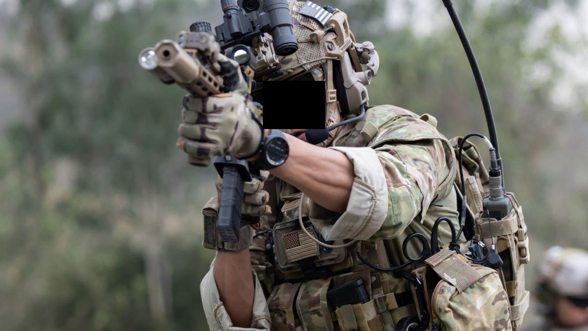 Delta Force is modeled off the 22 SAS.