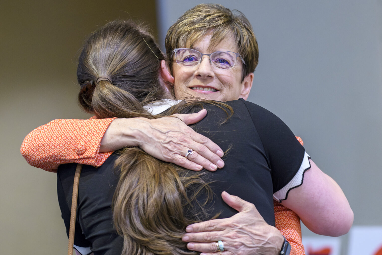 Hoy concedes mayor's race - Salem Reporter