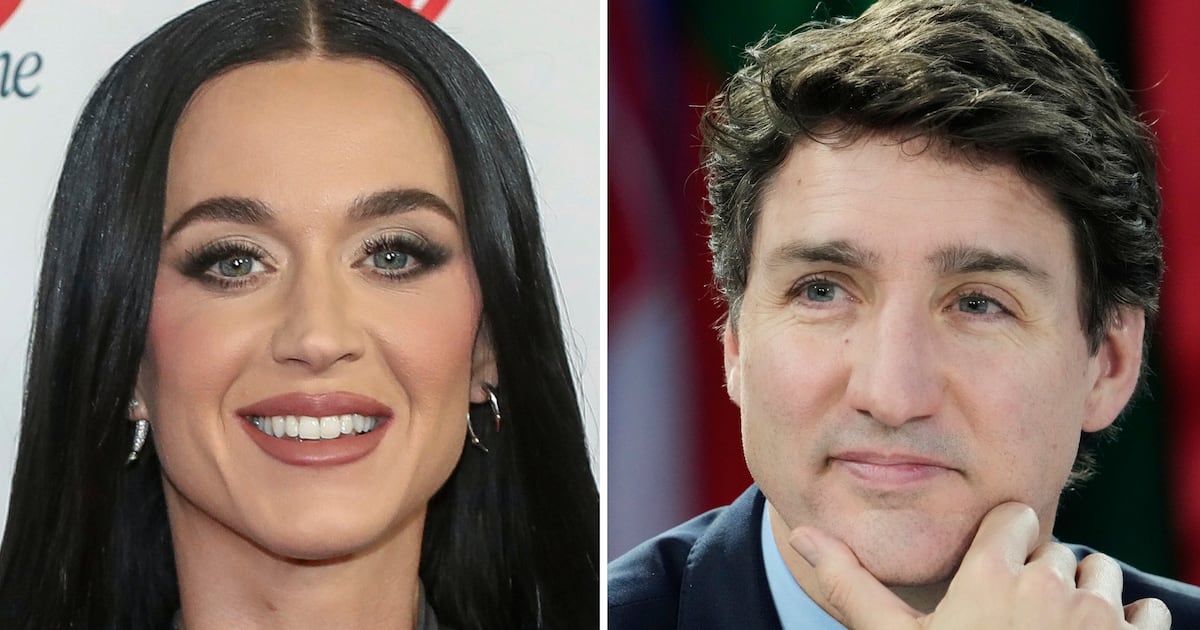 Katy Perry-Justin Trudeau: Singer applauds Air Canada