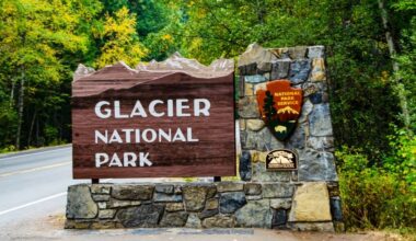 Apparent bear attack kills missing hiker in Montana's Glacier National Park