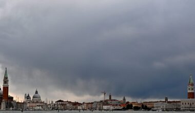 Venice Biennale jury quits over decision to allow Russia’s participation – POLITICO