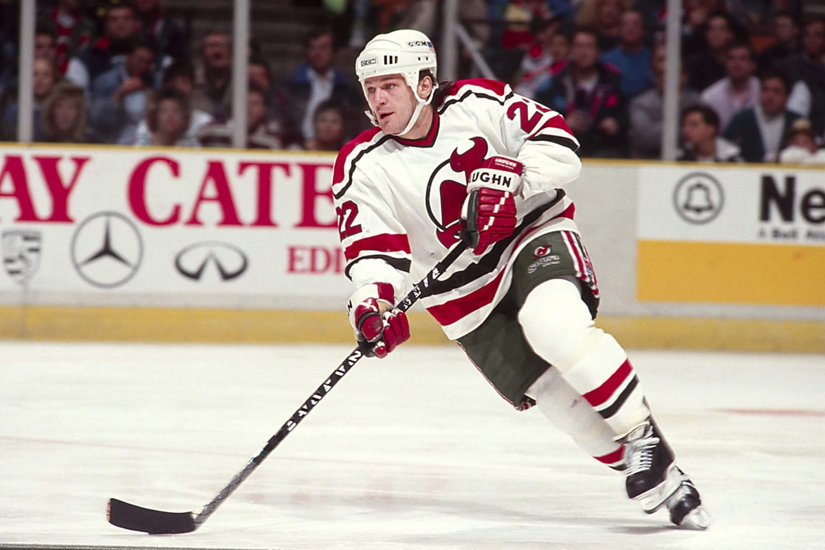 Claude Lemieux, Stanley Cup champion and fierce playoff competitor, dies at 60