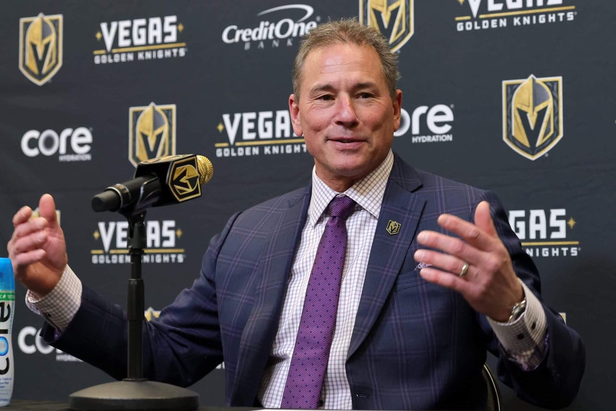 Maple Leafs coach search: Who are potential candidates?