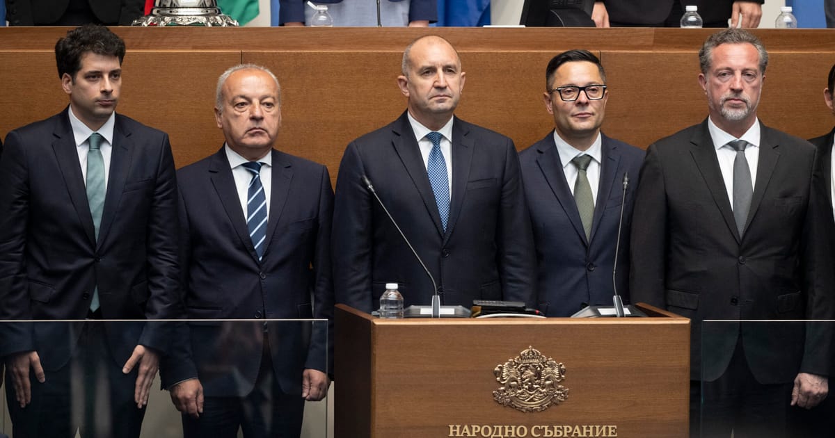 Bulgaria’s parliament confirms Russia-aligned Radev as prime minister – POLITICO