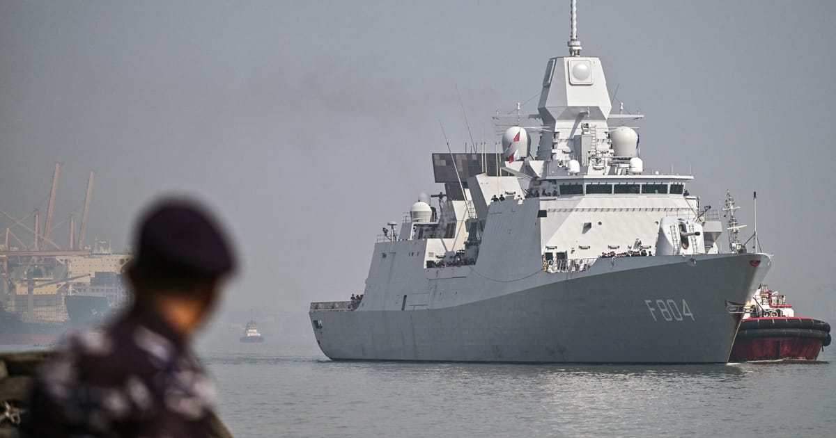 China accuses Dutch warship of ‘provocative acts’ in South China Sea – POLITICO