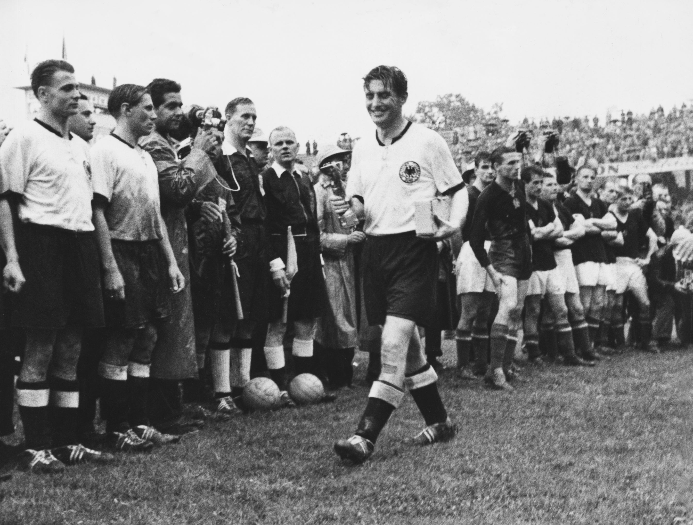 Fritz Walter (centre) was the inspiration behind West Germany’s “Miracle of Bern”