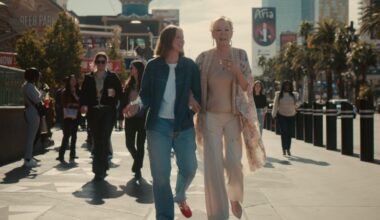 'Hacks' Finale Recap: Producers, Stars on the Deborah/Ava Ending Twist