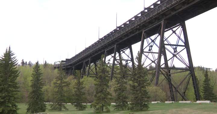 Edmonton’s historic High and Low level bridges to be replaced: ‘Run their course’ - Edmonton