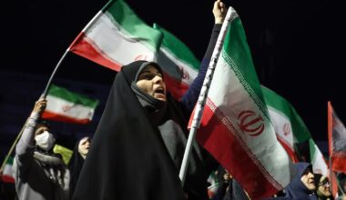 Iran says it will not approve US deal without securing nation's rights