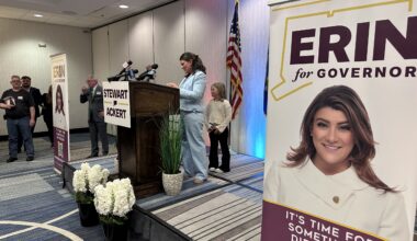 Erin Stewart, accused of fraud as mayor, suspends campaign for governor