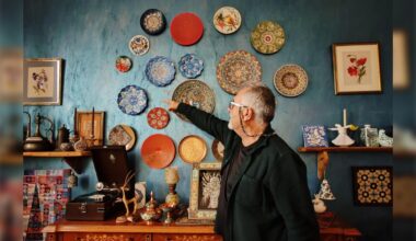 The translator between Iran and Armenia