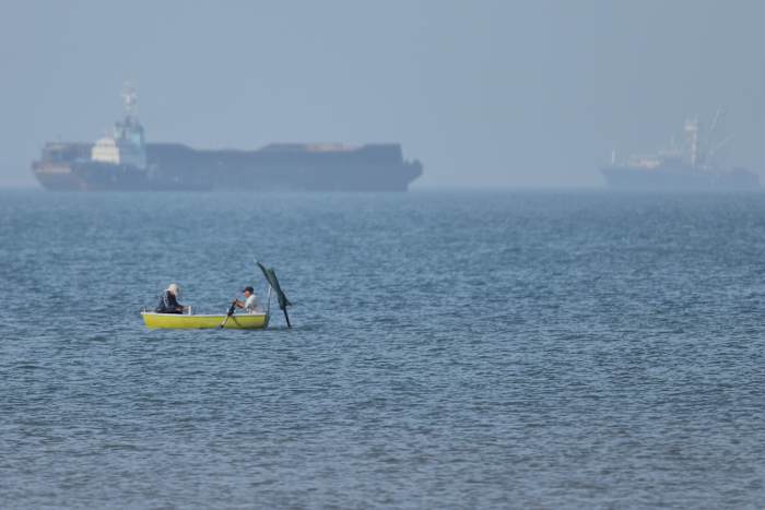A fragile ceasefire holds as US awaits Iran response, Bahrain detains dozens
