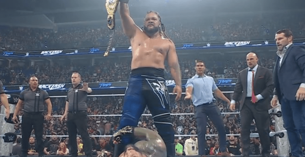 Jacob Fatu snaps after losing to Roman Reigns at Backlash
