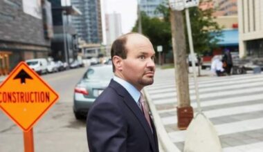 Calgary lawyer accused of sexting with teens on Snapchat is charged with child luring