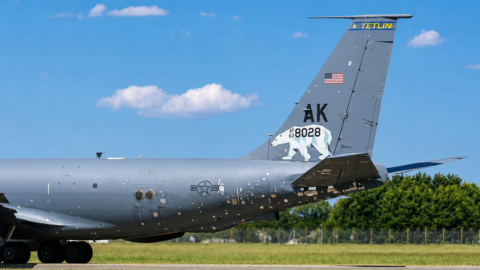 New Photos Offer Clearest View Yet Of Temporary Repairs On Another KC-135 Damaged During Iran War