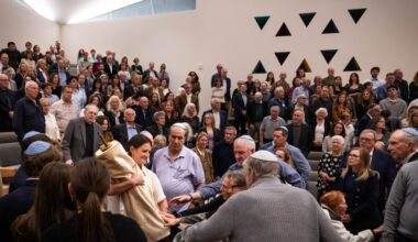 Kehillat Israel returns home to Pacific Palisades after devastating fire, marking a milestone in community rebuilding – Daily News