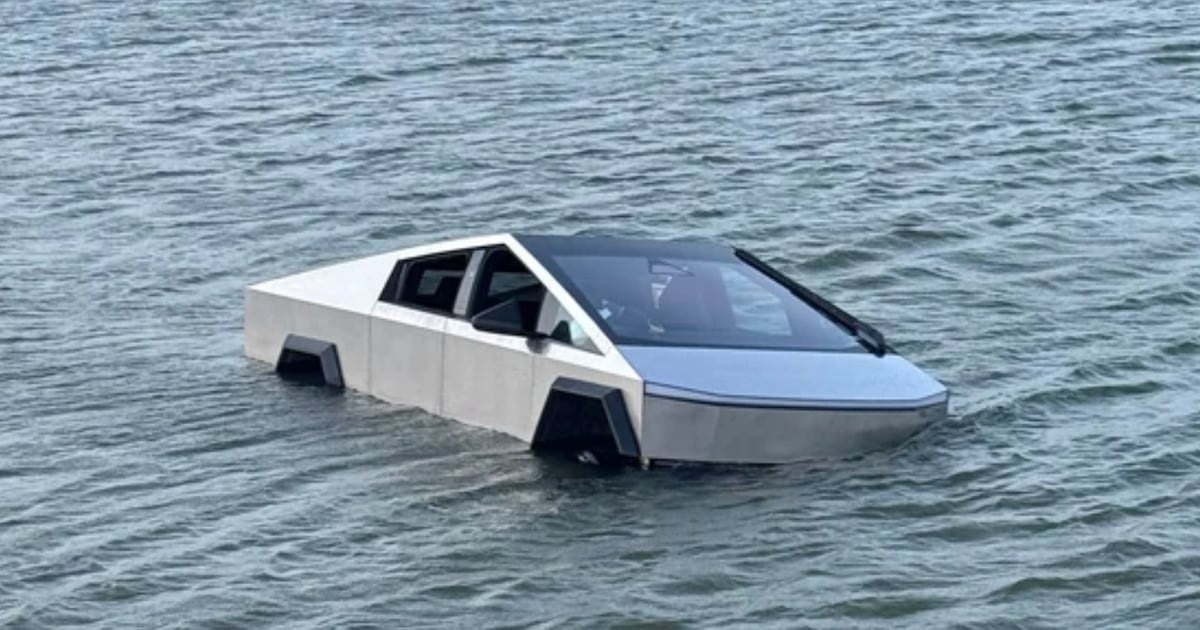Driver intentionally drove Cybertruck into lake to use vehicle’s ‘Wade Mode,’ police say - CTV News