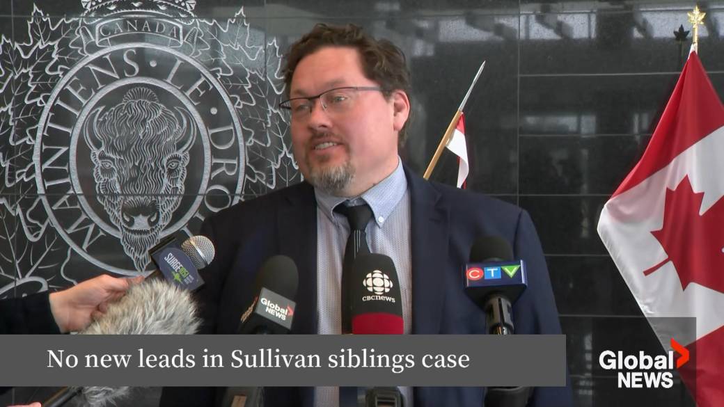 Click to play video: 'N.S. missing kids: RCMP ‘want answers’ 1 year after Lilly and Jack’s disappearance'