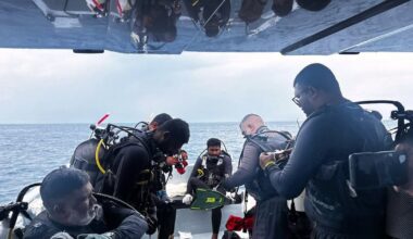 Maldives suspends search for 4 Italians in underwater cave after military diver dies - CTV News
