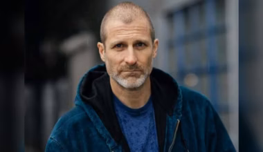 Stewart McLean