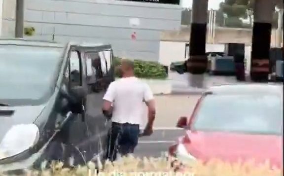 Barcelona 'knifeman' prowls streets as woman slashed in throat and killed Credit: X Unclrd grabs.