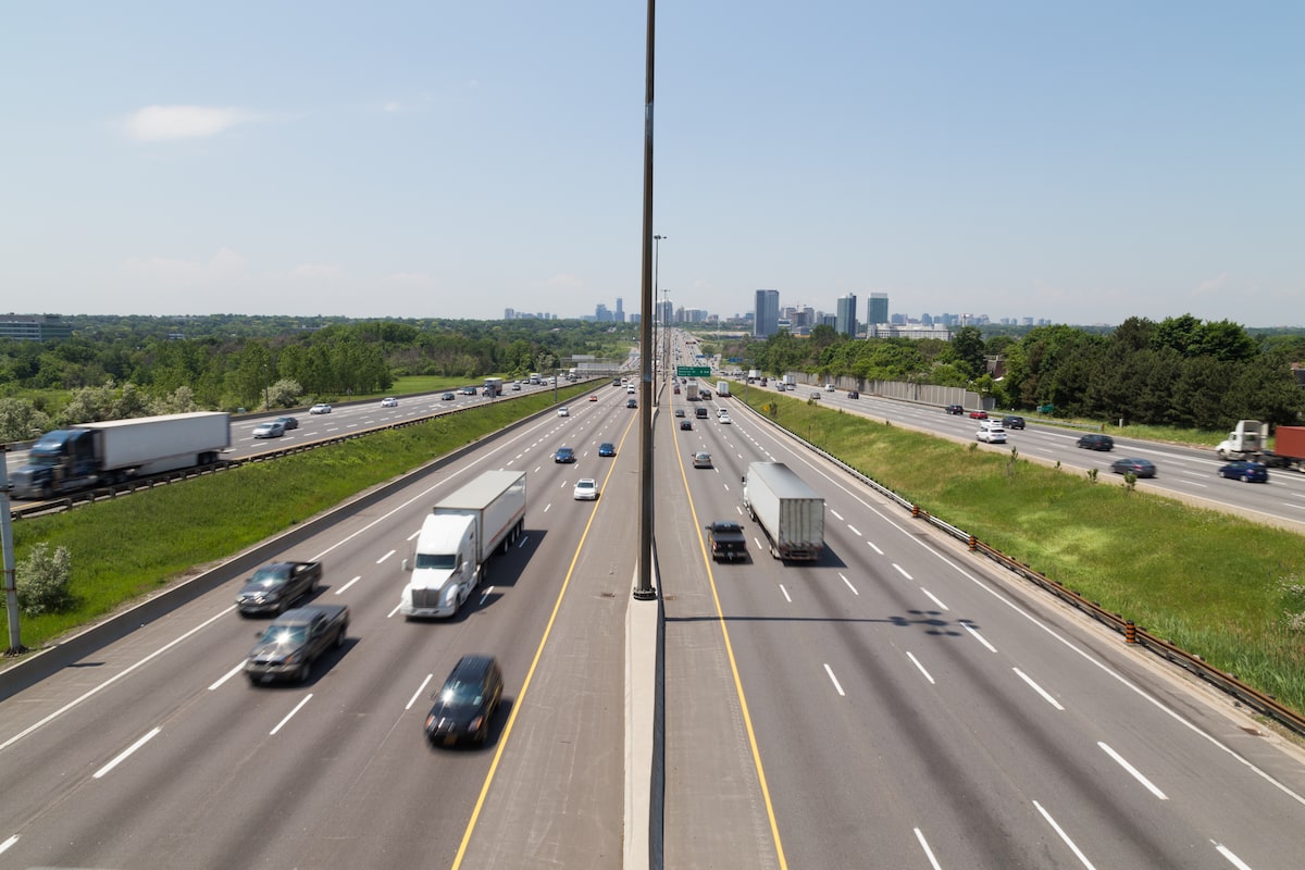 Some Ontario private career colleges accrediting truck drivers without minimum training, A-G finds