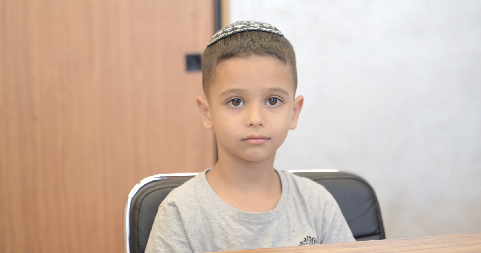 The Blogs: The Quiet Weight Israeli Children Are Carrying | Stephen Bisk