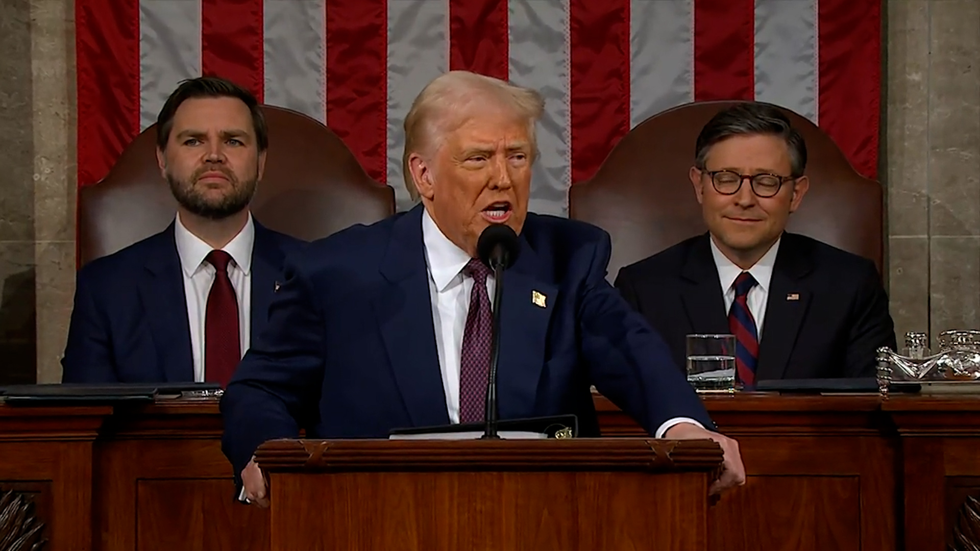 Click to play video: 'Gold Card: Trump touts $5 million USD ‘path to citizenship’ during speech before Congress'
