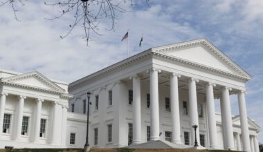 Va. governor concerned redistricting battle could make voters reluctant to cast ballot this fall