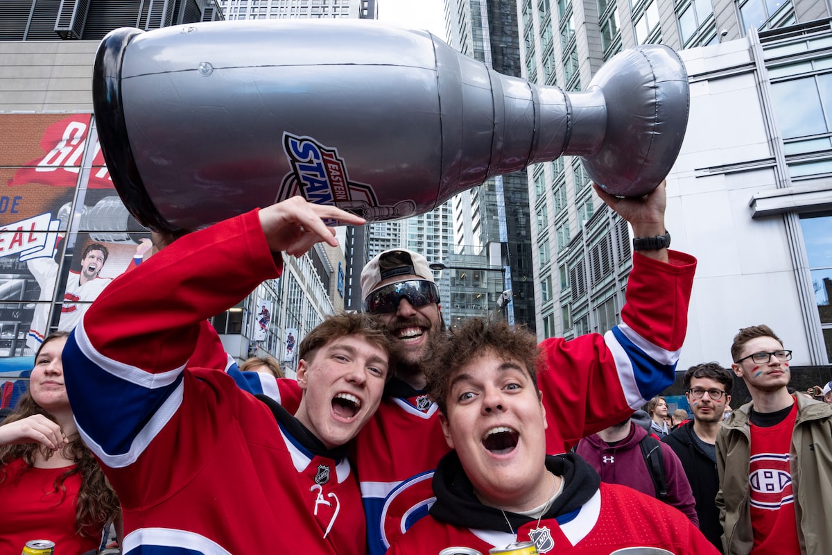 Leave it to a Montreal hockey crowd to get us pumped about being Canadian