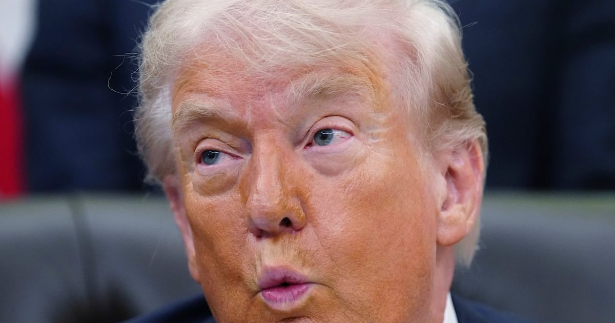 U.S. trade court rules against Trump’s 10% global tariffs - CTV News