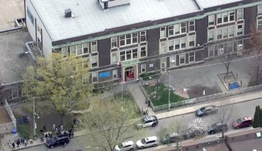 Nearly a dozen Toronto schools receive bomb threats, two evacuated - CTV News