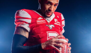 Vernon Adams Jr. signs contract extension with Calgary Stampeders