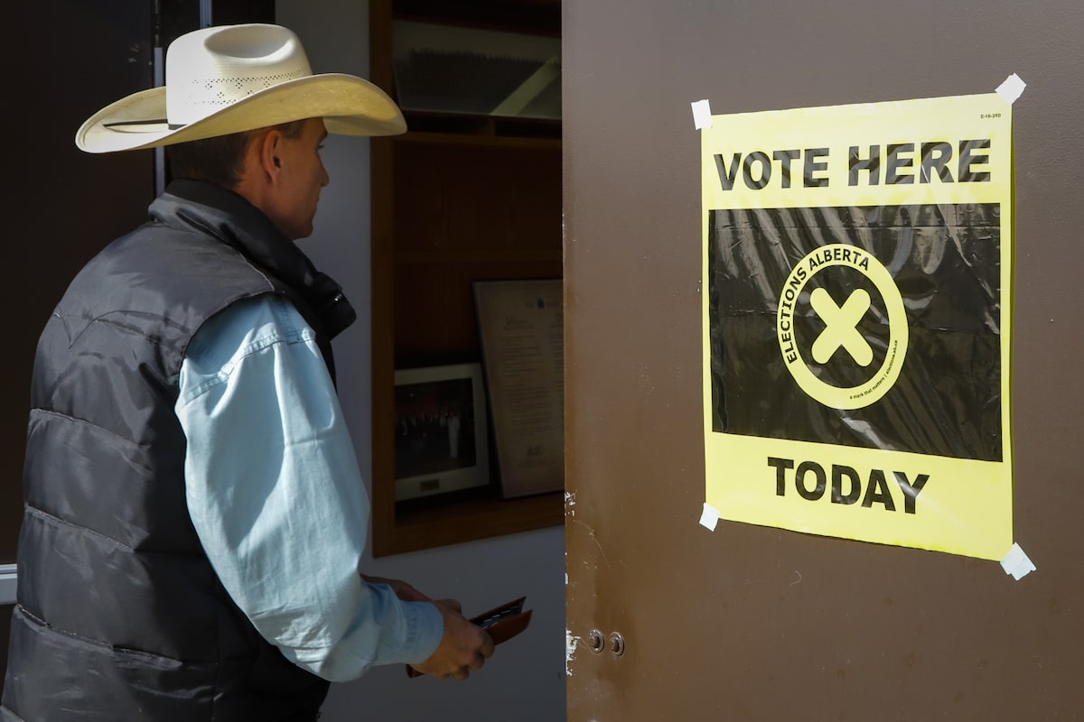Nearly 600 people had unauthorized access to Alberta’s electors list, watchdog alleges