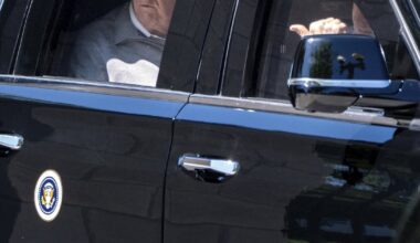 Donald Trump to headline U.S. anniversary fair after artists drop