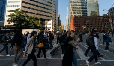 Some Canadians protest census, express privacy concerns