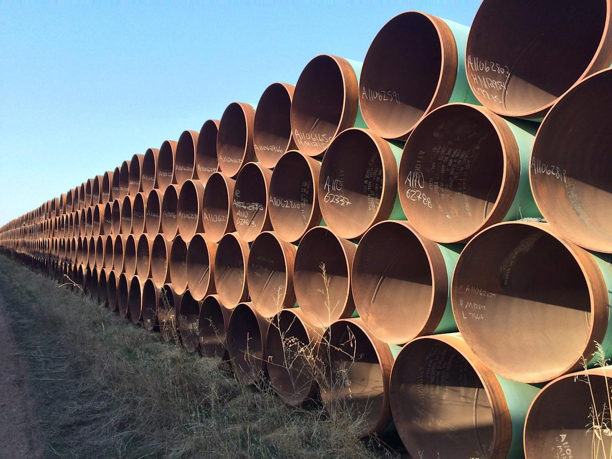 Pipeline company Enbridge unfazed by rival oil shipping projects