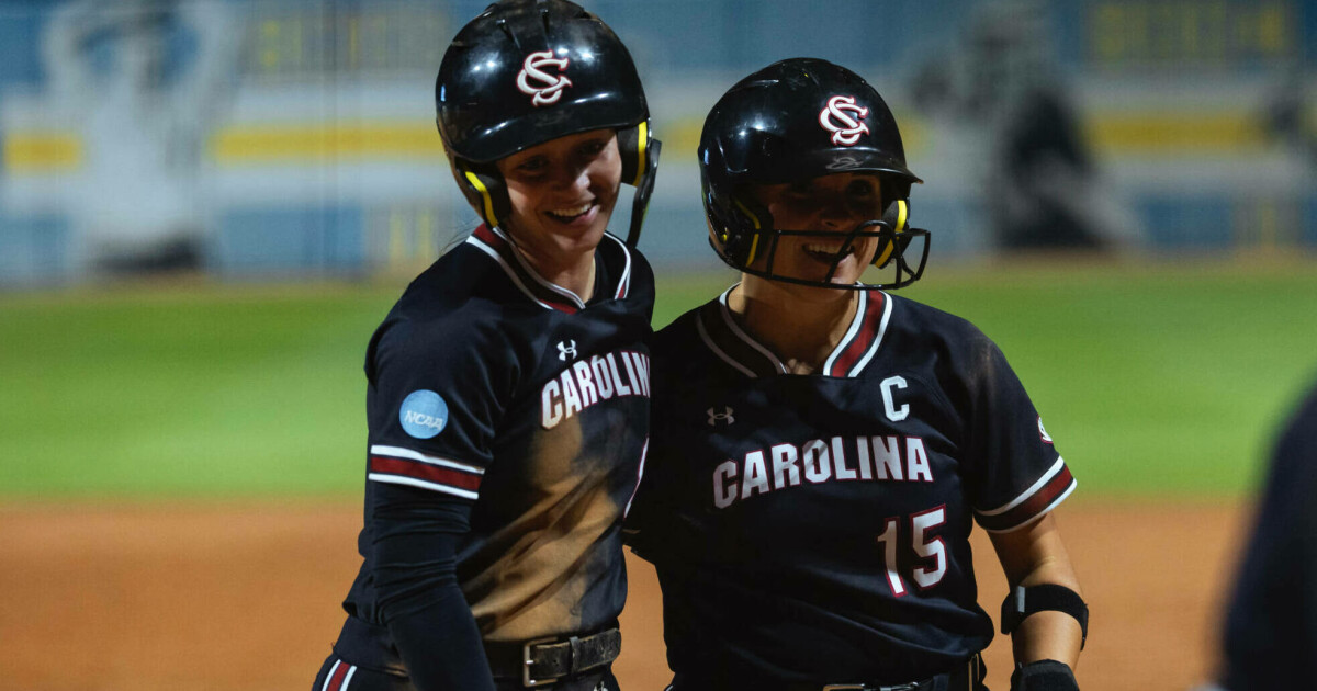 Gamecocks Take Down Titans, Advance to Regional Final   – University of South Carolina Athletics