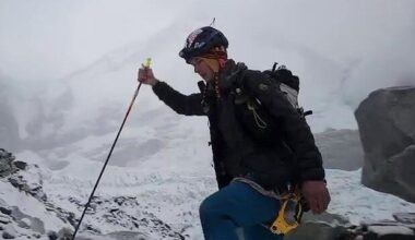 American climber Tyler Andrews summits Mount Everest in record time, his team says