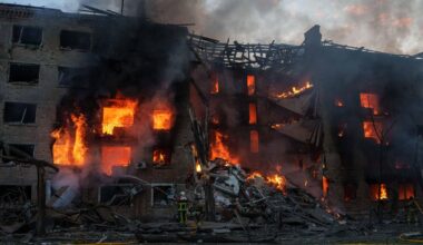 At least 2 dead, 83 wounded after Russia uses nuclear-capable missile in massive attack on Ukraine