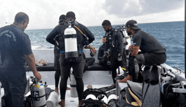 Maldives military diver dies searching for bodies of 4 Italians in an underwater cave - National