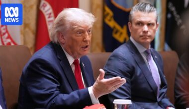 Trump concludes meeting on potential Iran deal without announcing decision